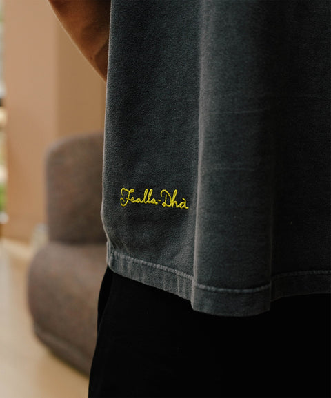 'OG ROBBIE!' T-SHIRT - VINTAGE GREY