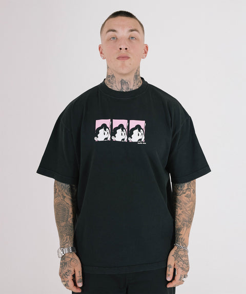 'YIKES!' T-SHIRT - WASHED BLACK (PINK)