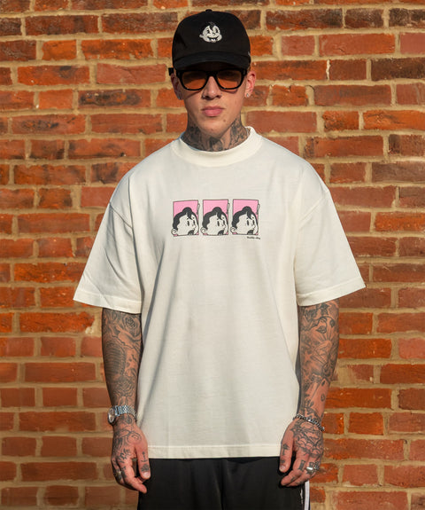 'YIKES!' T-SHIRT - OFF WHITE (PINK)